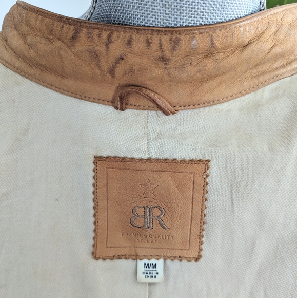 90's Banana Republic Tan Leather Jacket - Picture 6 of 7